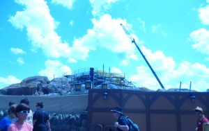seven dwarf en plena construccion